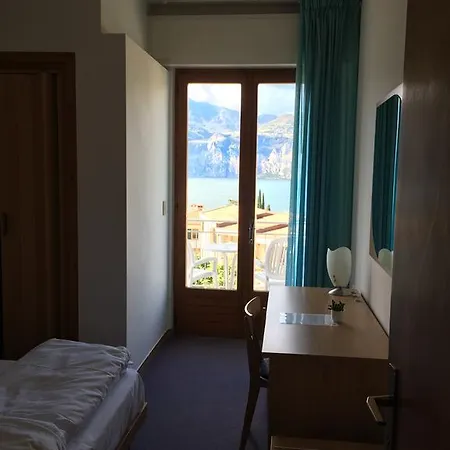 Casa Bianca مالتشيزينيه